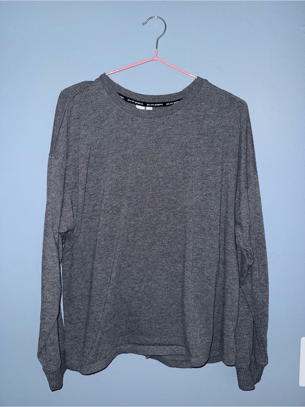 Soft Gray Long-Sleeve Crewneck Sweater
Large